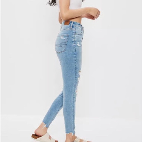 AE American Eagle Next Level Ripped Jean High-Waisted Destroyed Size 0 Short - Picture 2 of 16